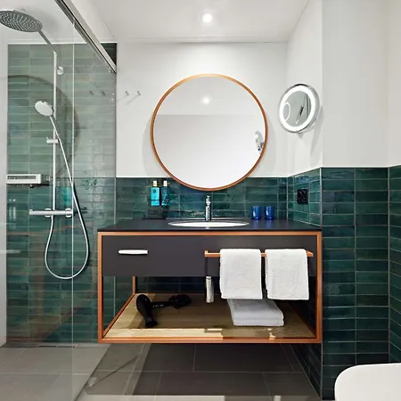 Hotel Essential By Dorint 3*